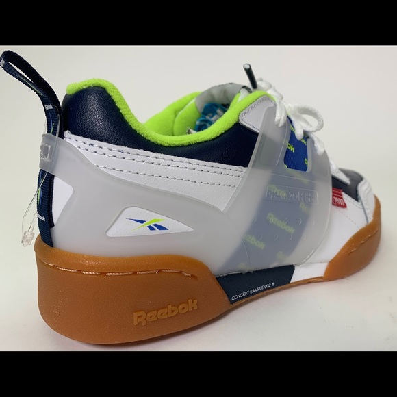 Reebok Kids Workout Plus Alter the Icon Sz 2 - Picture 8 of 11